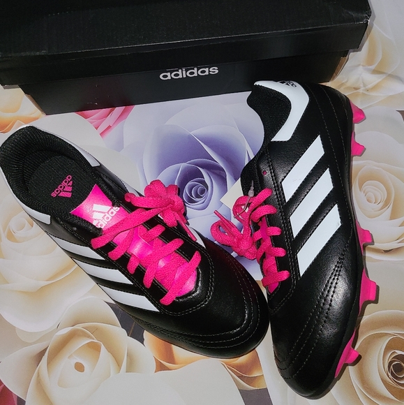 adidas Other - New in box Adidas soccer cleats youth 4
